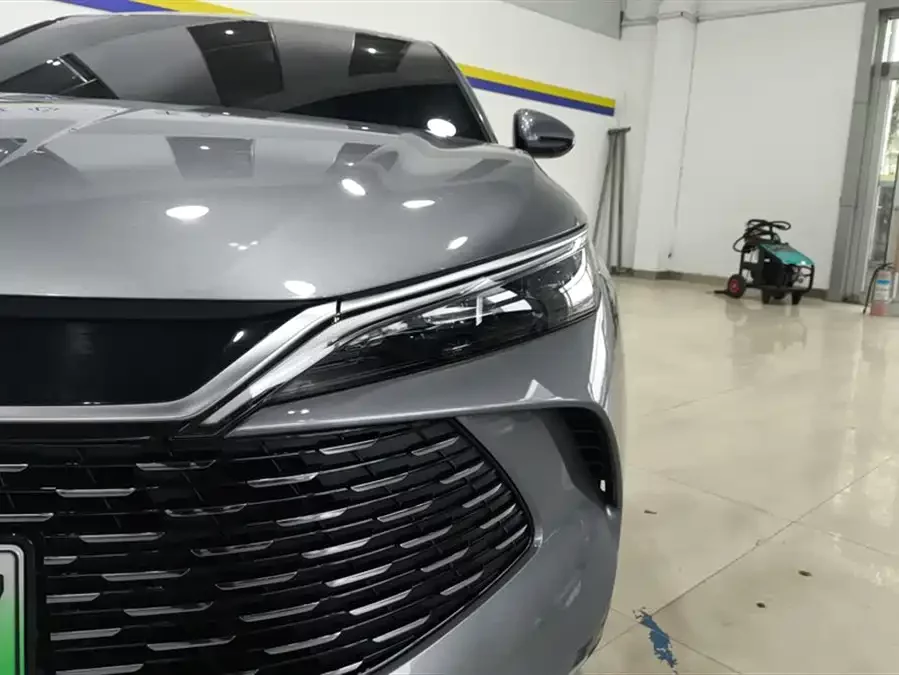 BYD Qin L