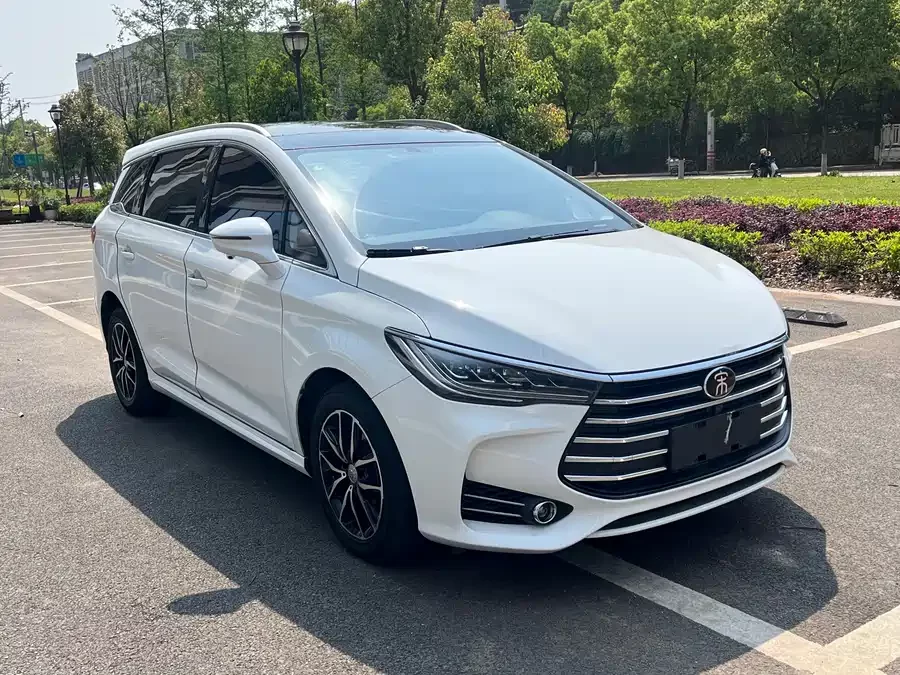 BYD Song MAX