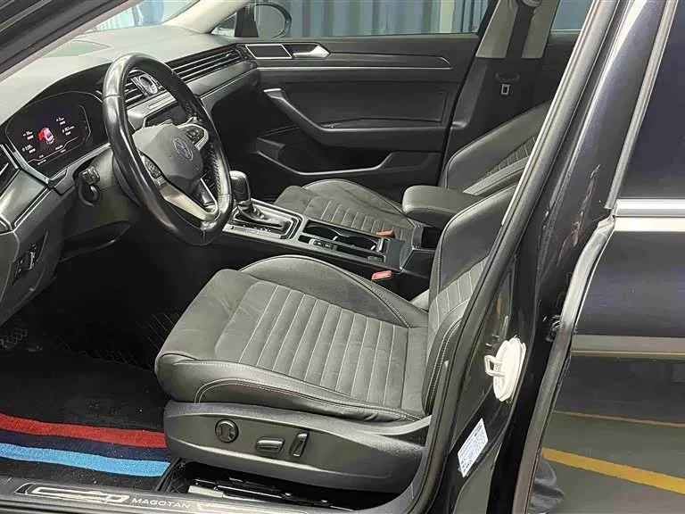 Volkswagen Magotan
