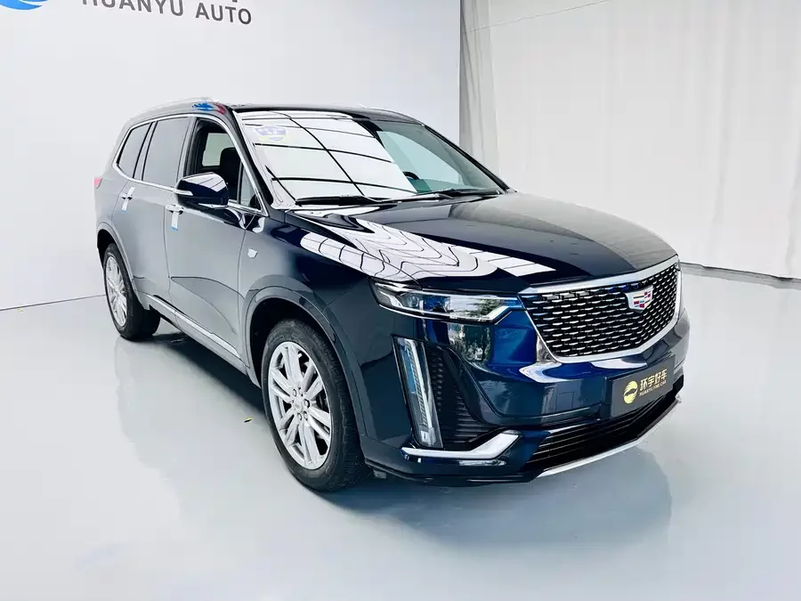 Cadillac XT6