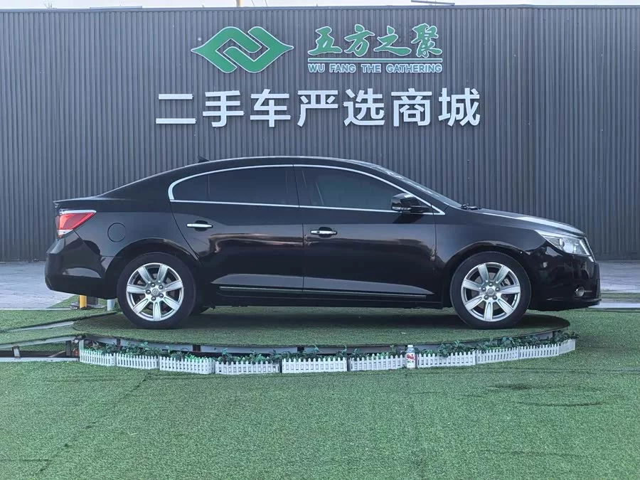 Buick LaCrosse