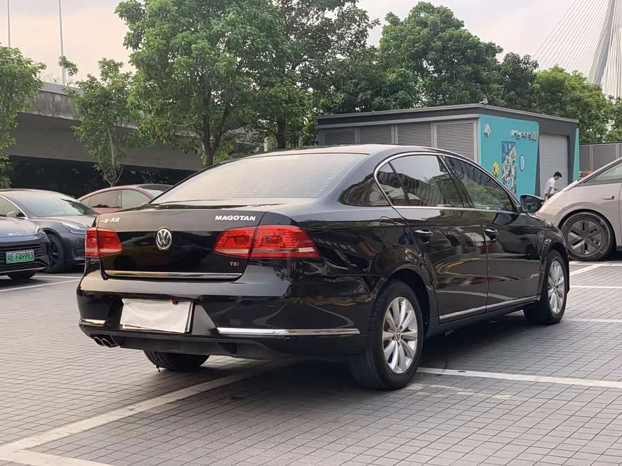 Volkswagen Magotan