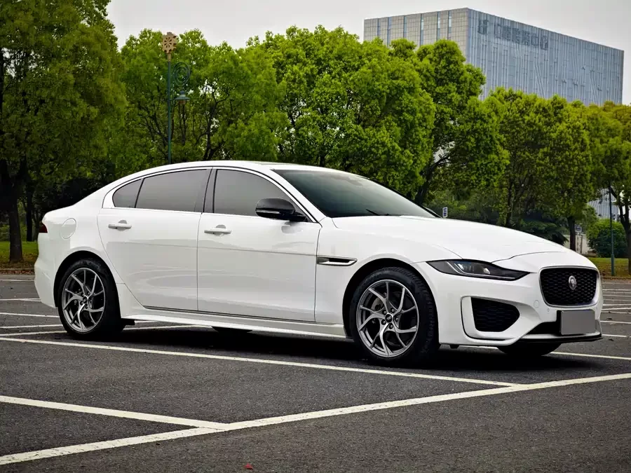 Jaguar XEL