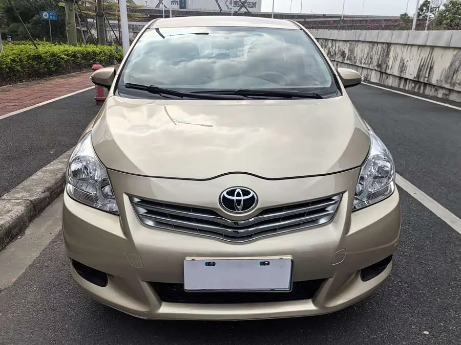 Toyota Verso / EZ