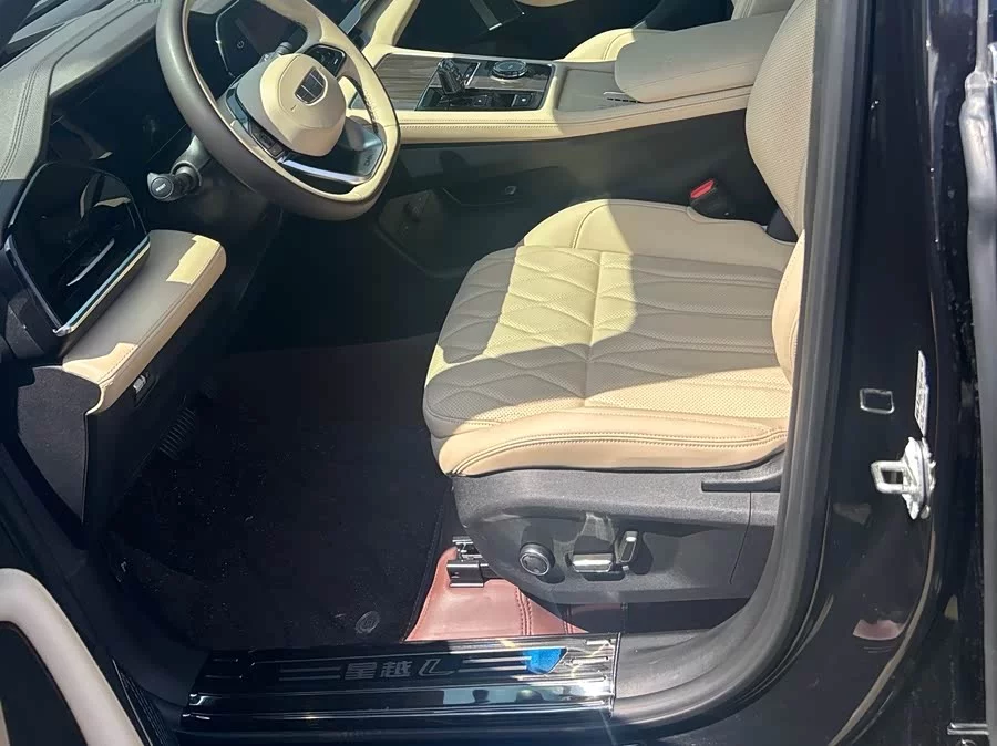 Geely Xingyue L