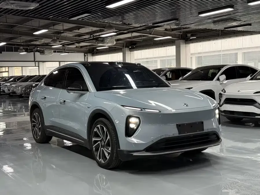 NIO EC6