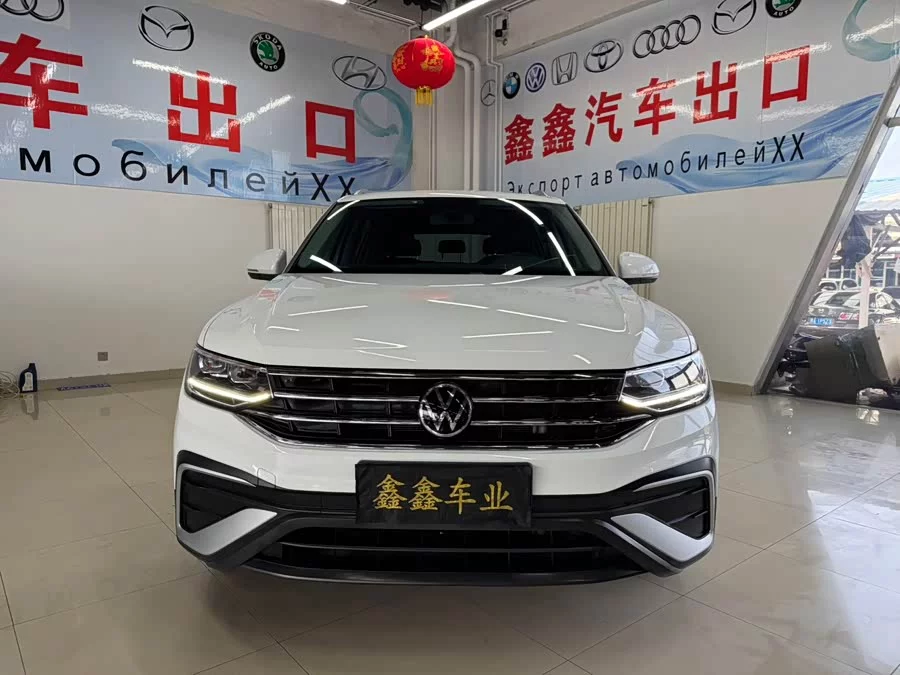 Volkswagen Tiguan L