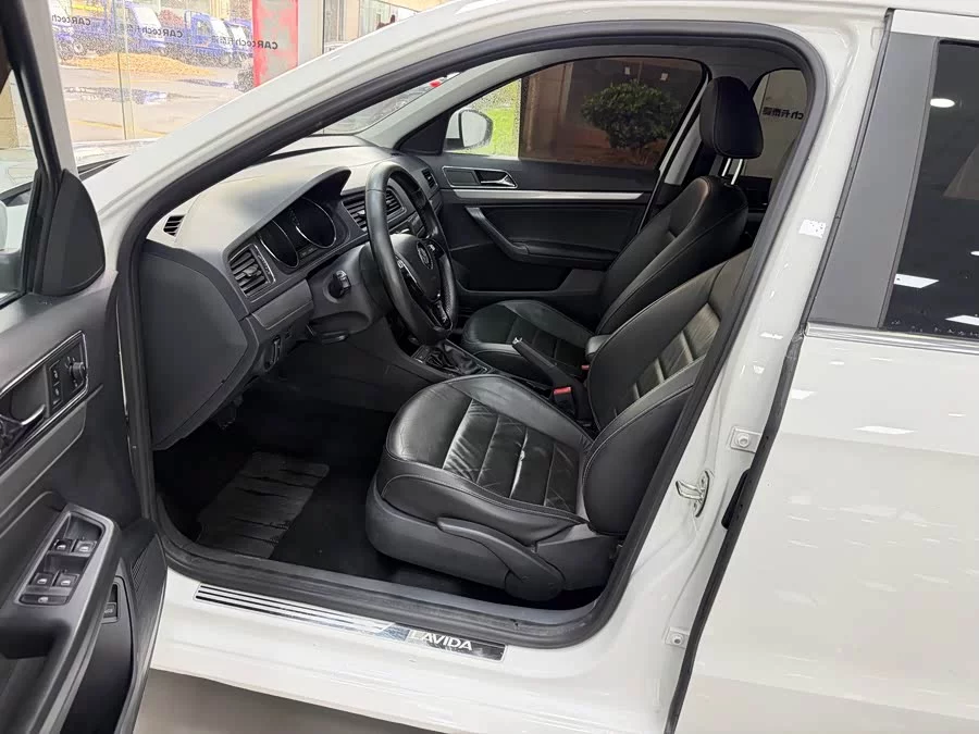 Volkswagen Lavida