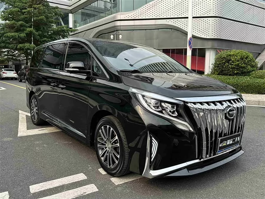 GAC Trumpchi M8