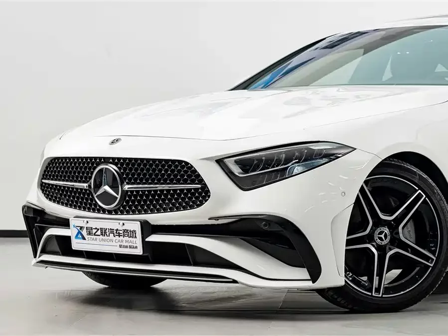 Mercedes Benz CLS