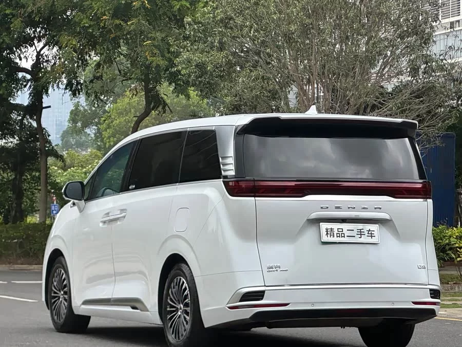 BYD D9
