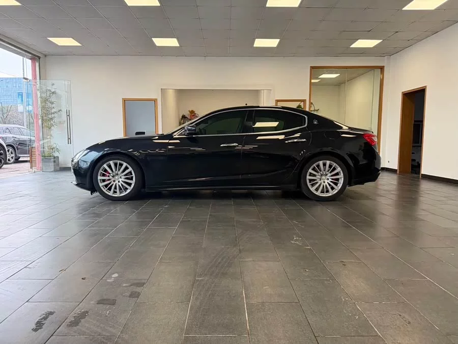 Maserati Ghibli