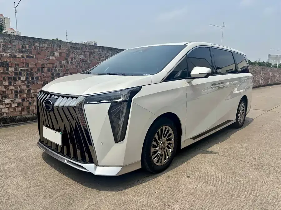 GAC Trumpchi M8