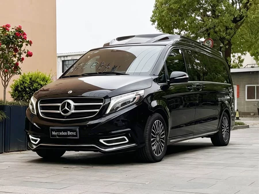 Mercedes Benz Class V