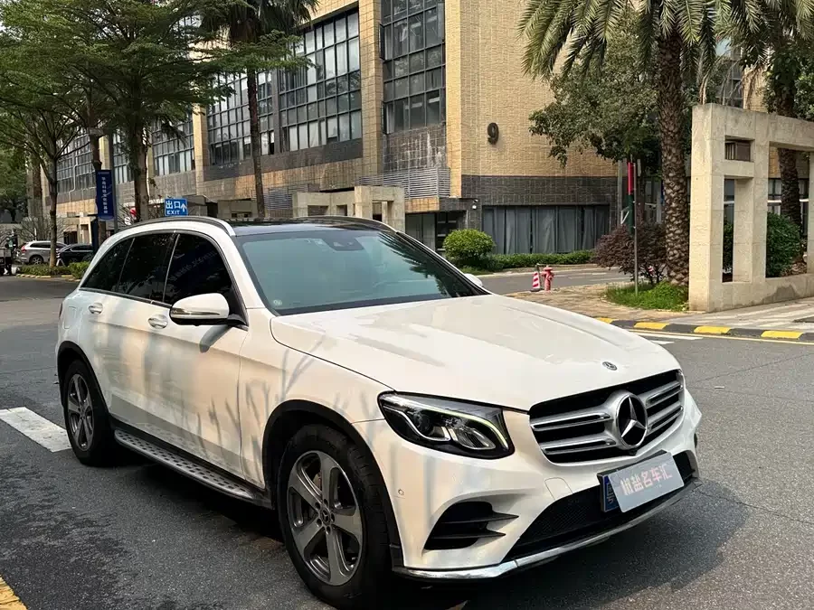 Mercedes Benz GLC