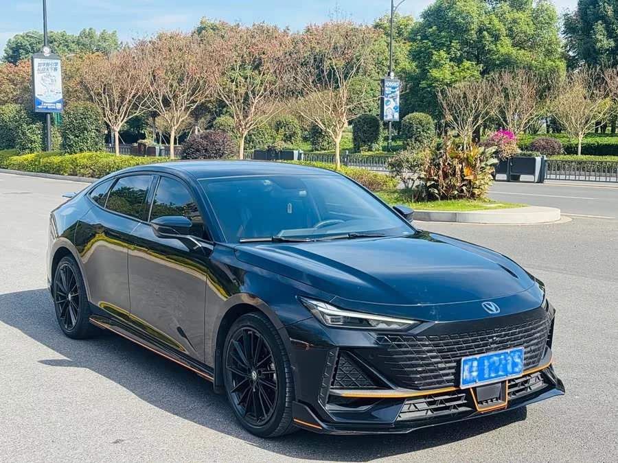 Changan UNI-V