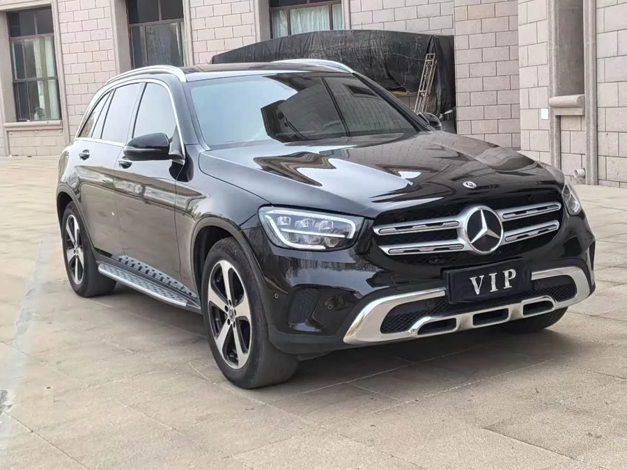Mercedes Benz GLC