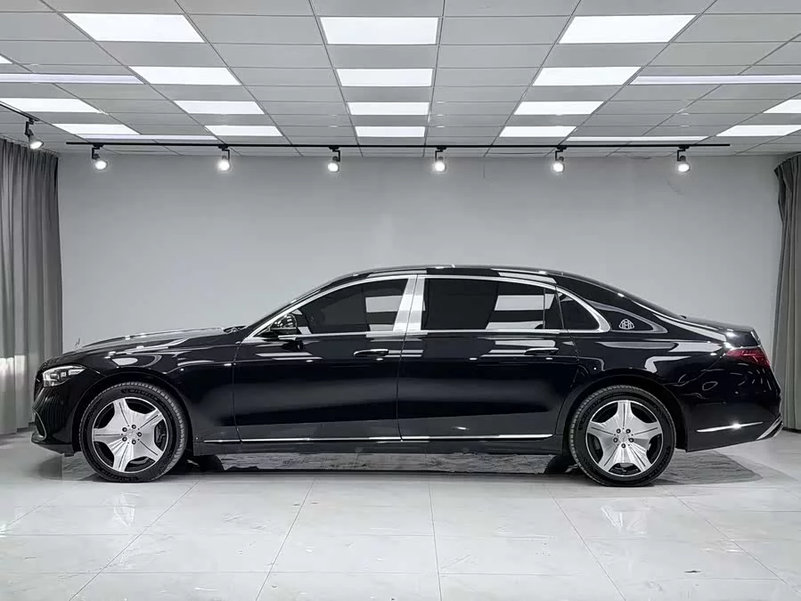 Mercedes Benz Maybach S-Class