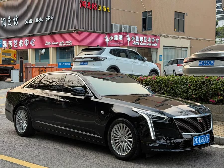 Cadillac CT6