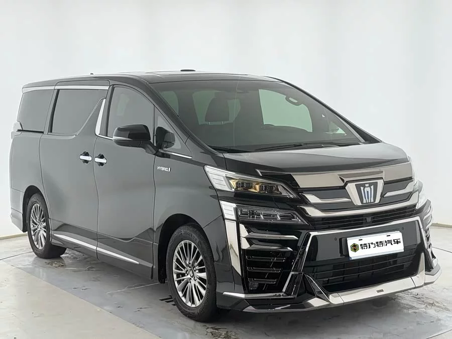 Toyota Crown Vellfire