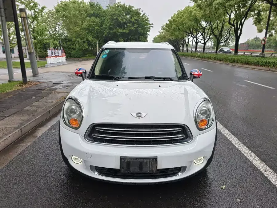 MINI COUNTRYMAN