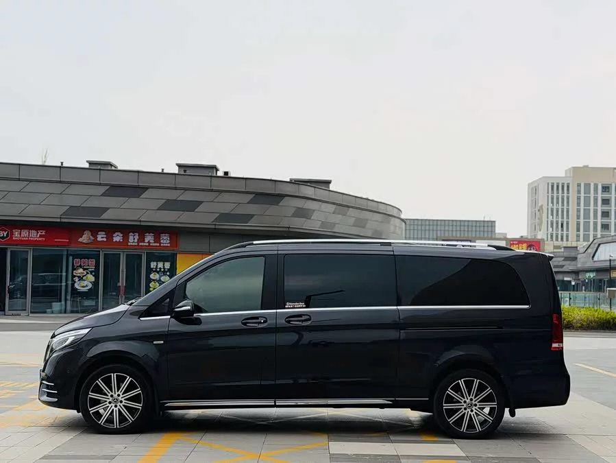Mercedes Benz Class V