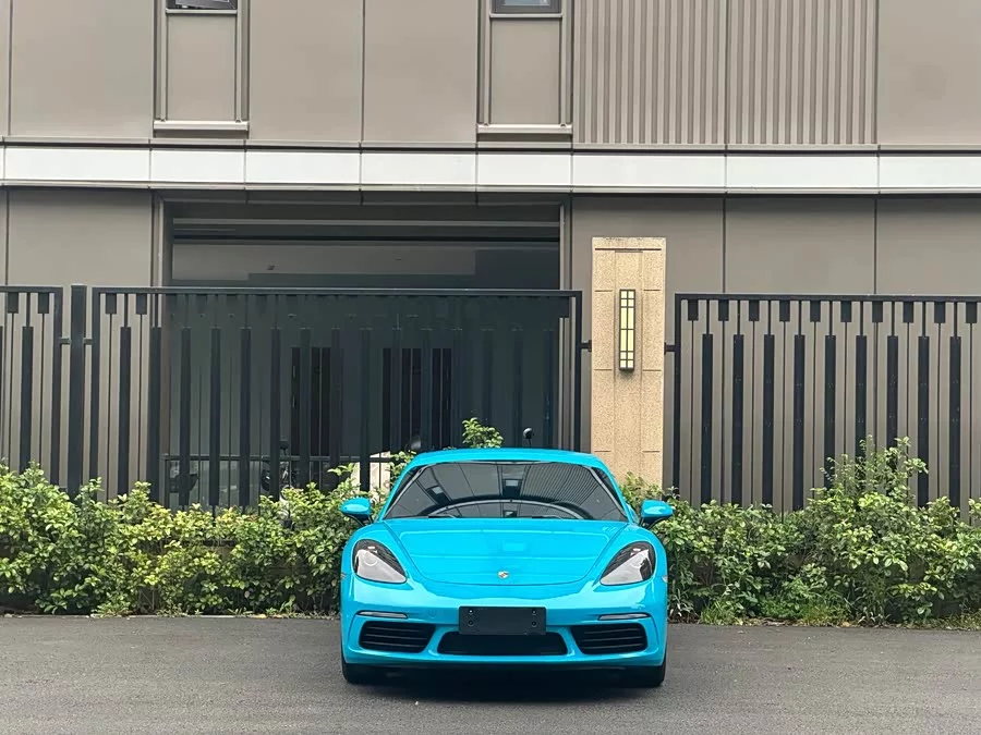 Porsche 718