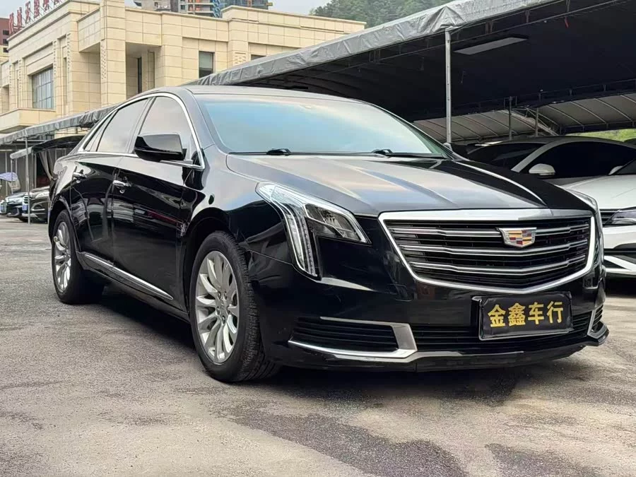 Cadillac XTS