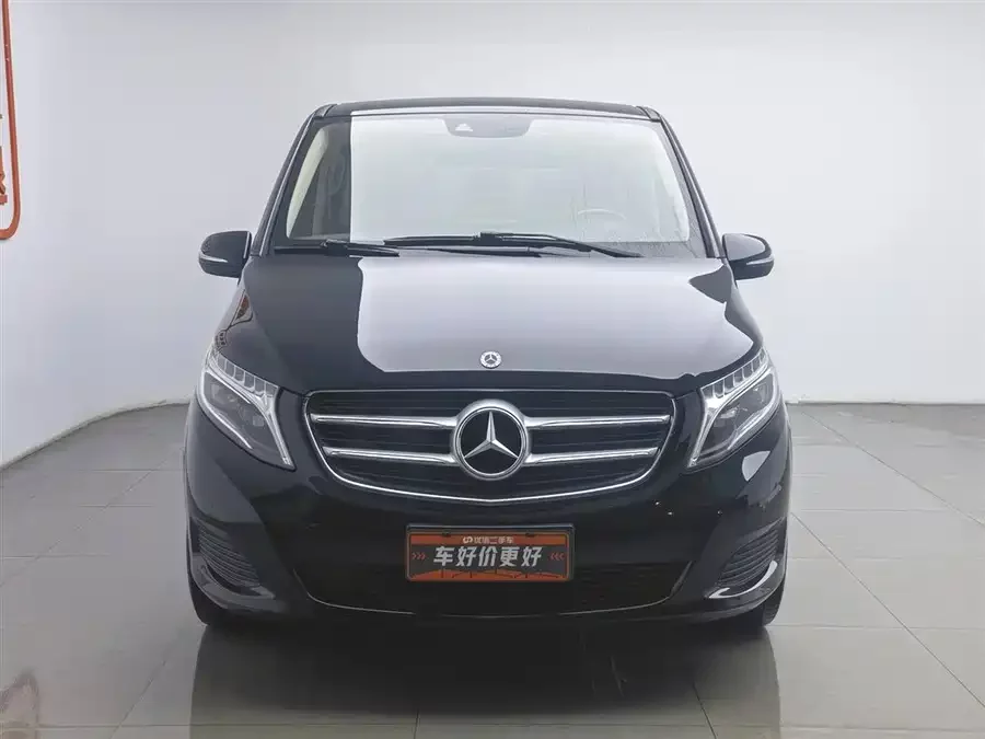 Mercedes Benz Class V