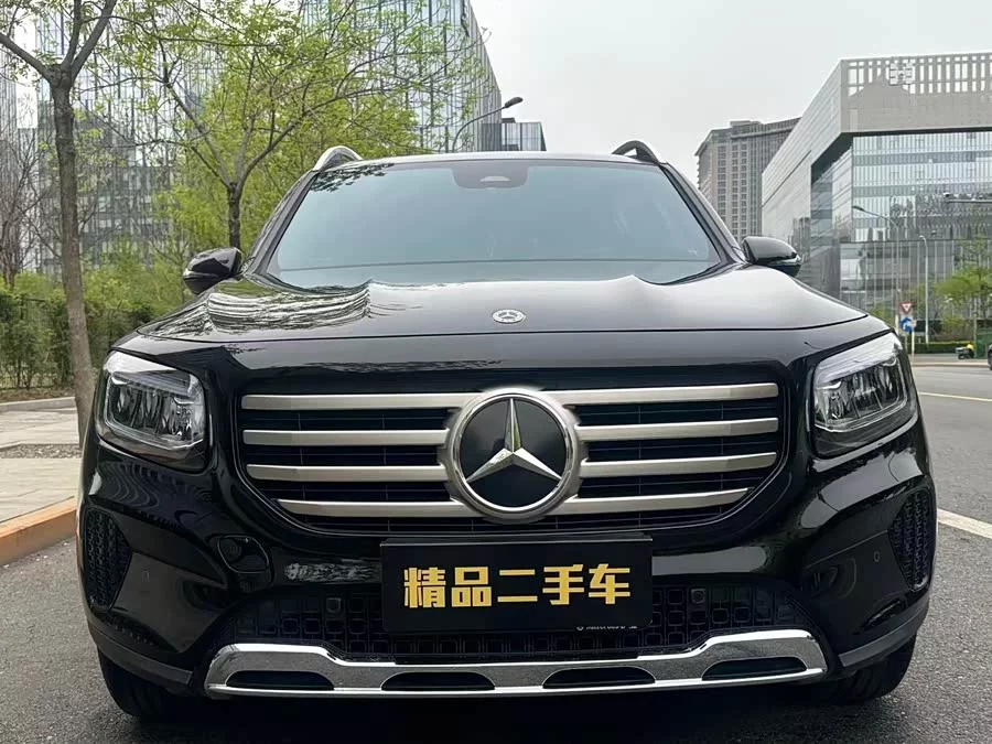 Mercedes Benz GLB