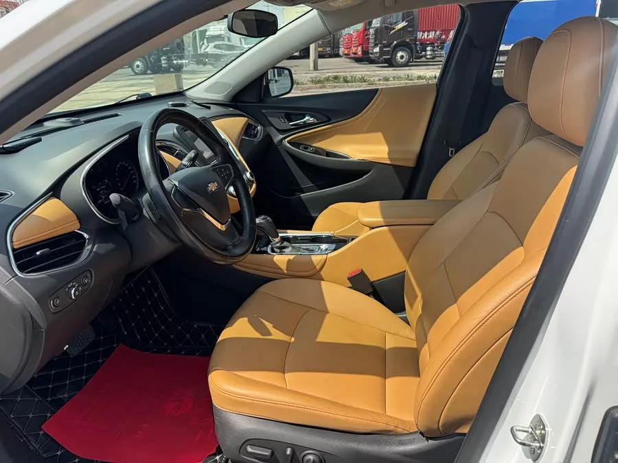 Chevrolet Malibu XL