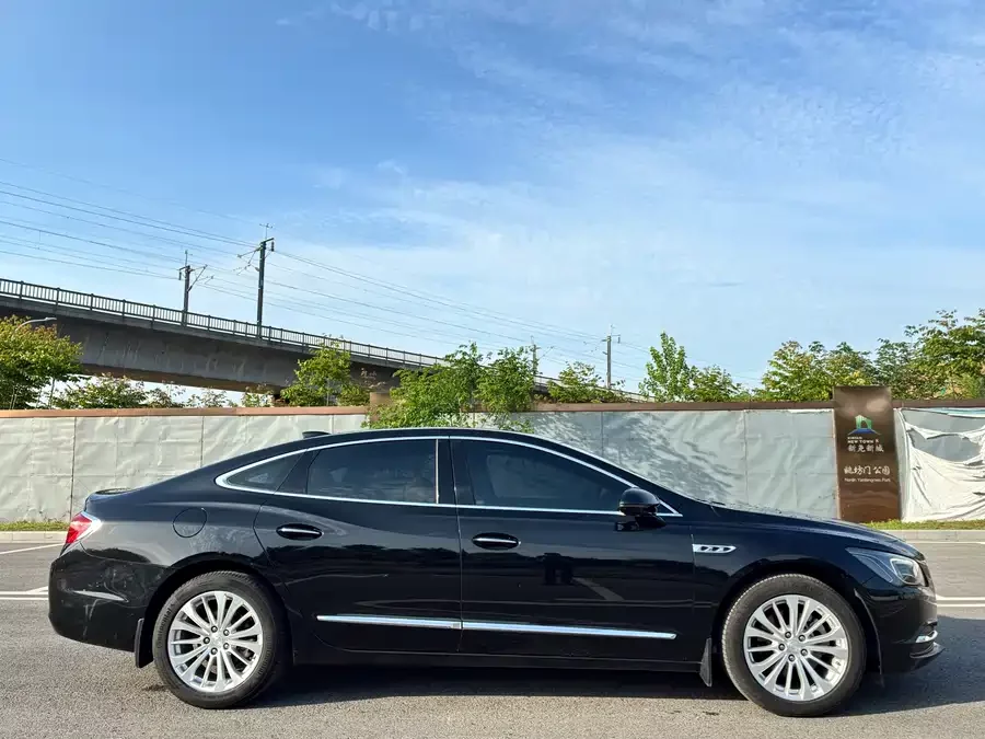 Buick LaCrosse
