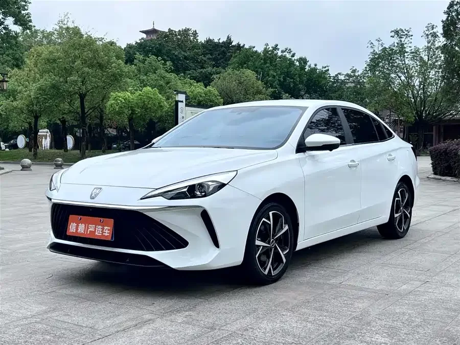 Roewe i5