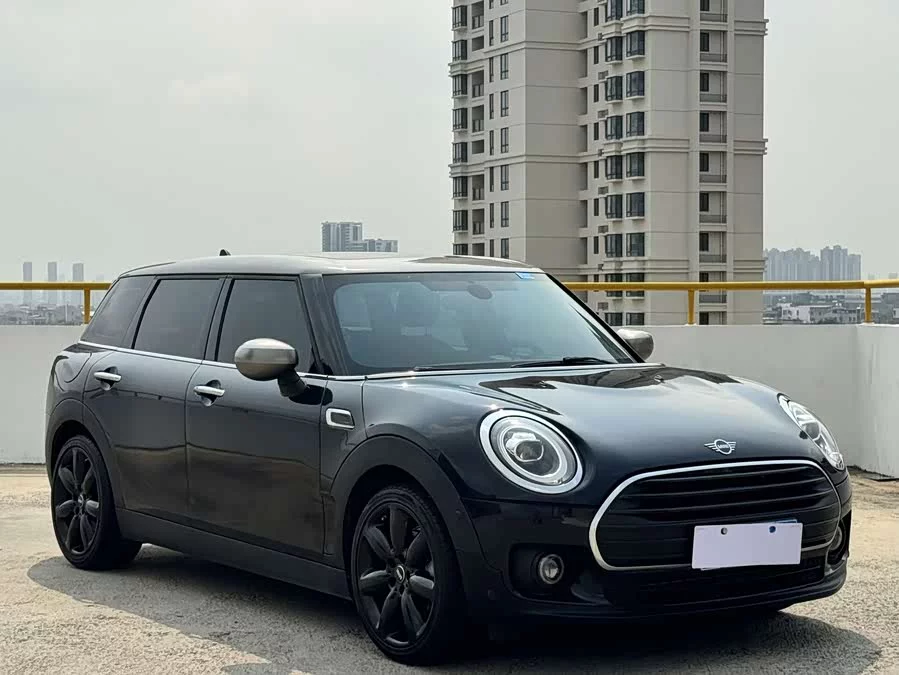 MINI CLUBMAN