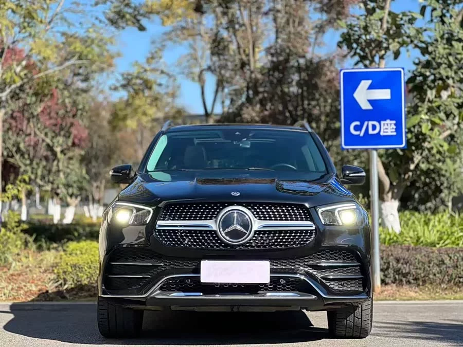 Mercedes Benz GLE (Imported)