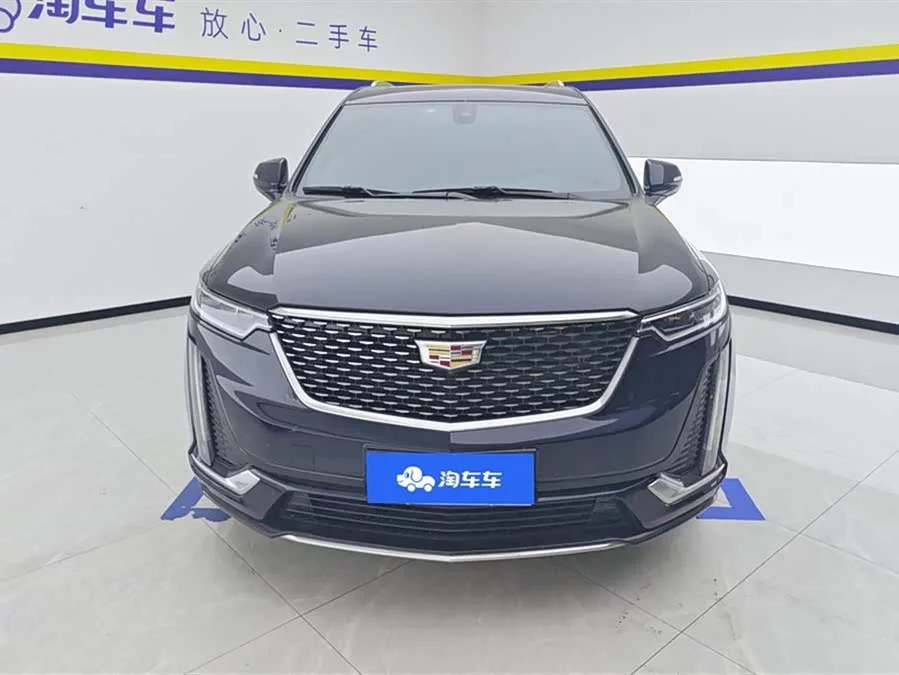 Cadillac XT6