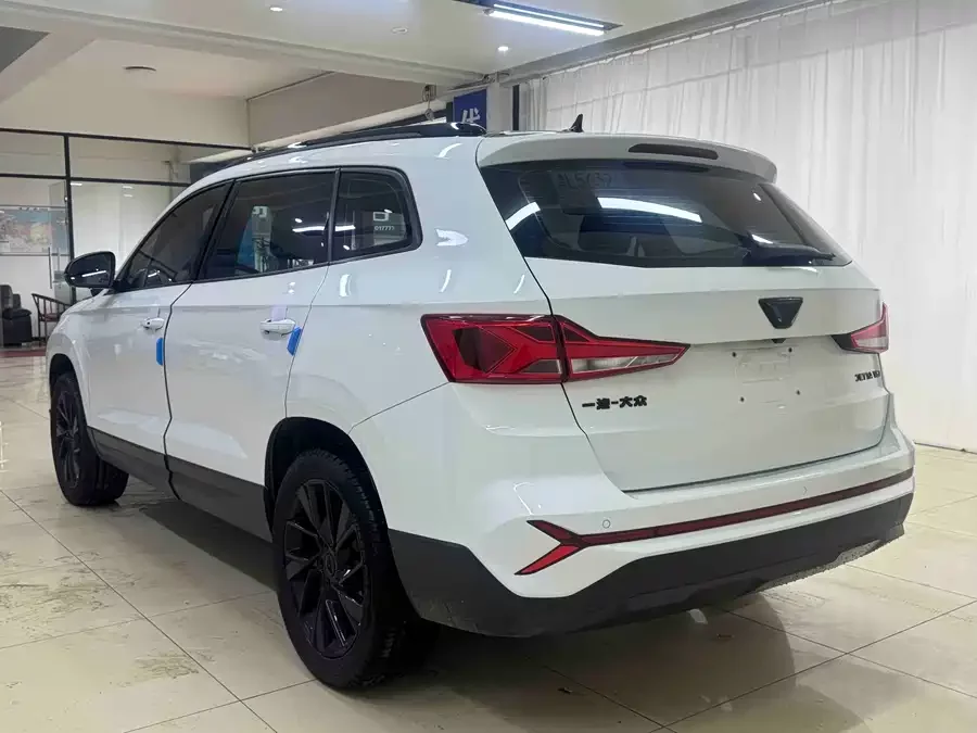 Jetta VS7