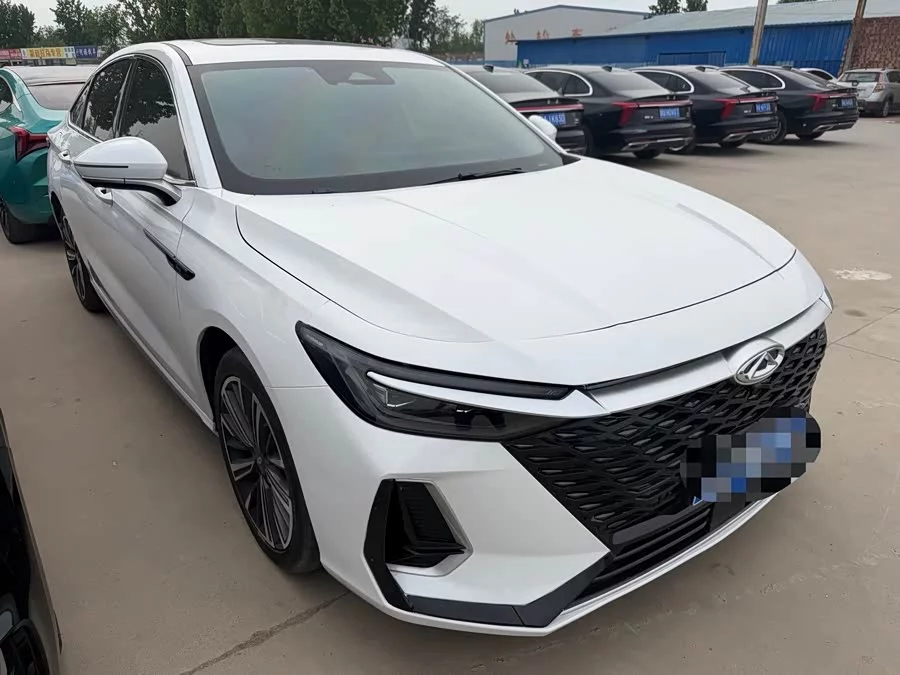 Chery Arrizo 8