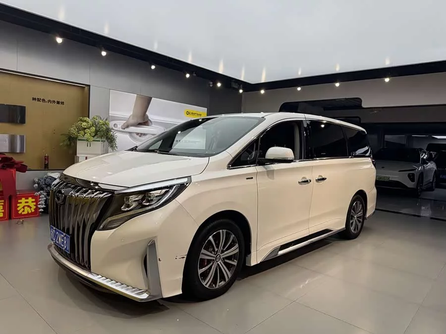 GAC Trumpchi M8