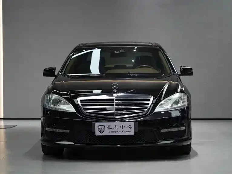 Mercedes Benz S-Class AMG