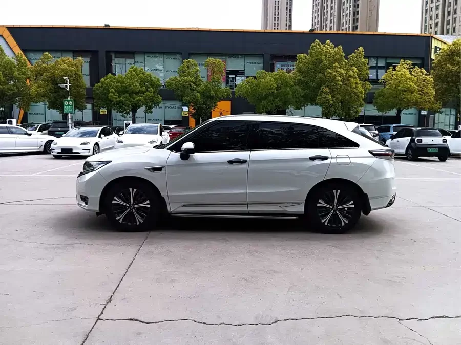 Honda UR-V