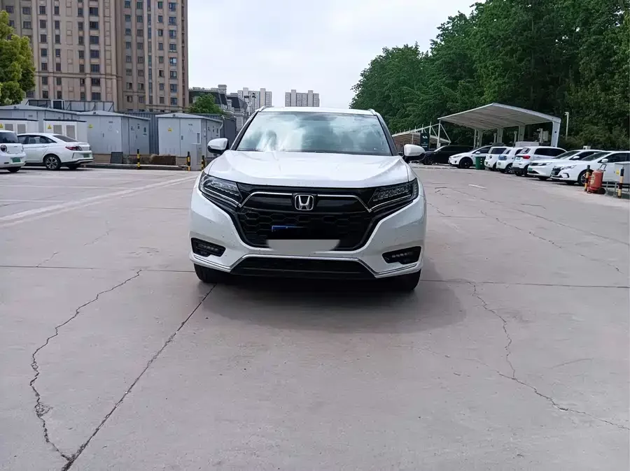 Honda UR-V
