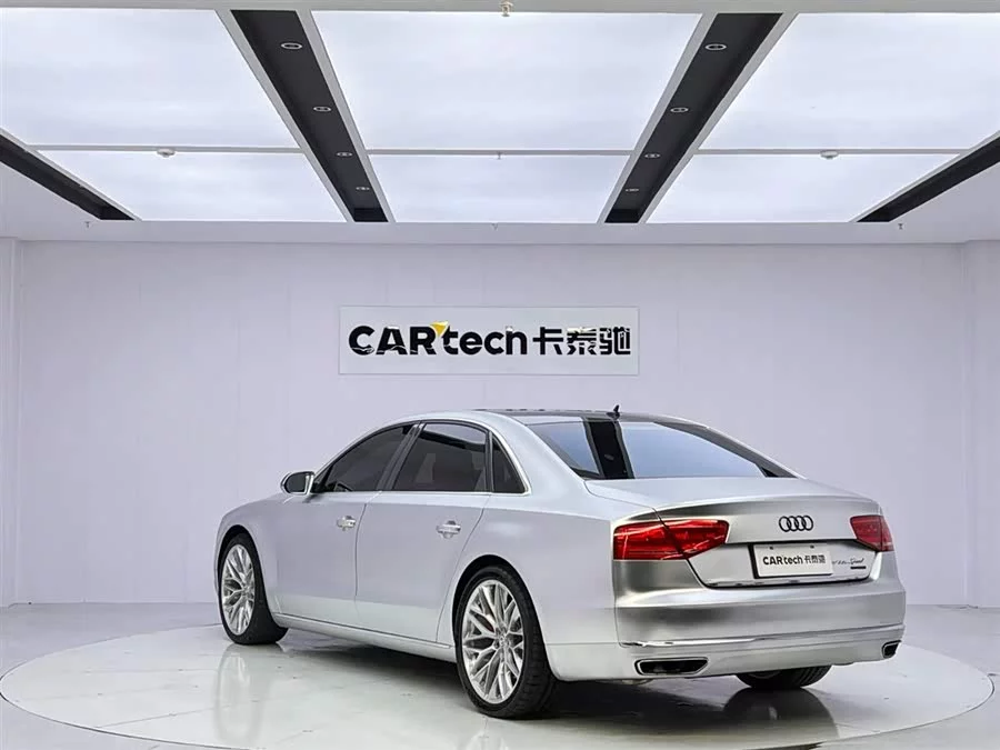 Audi A8