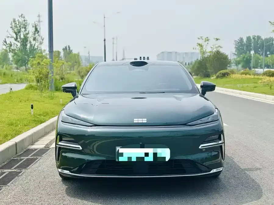 Geely Galaxy Star 8