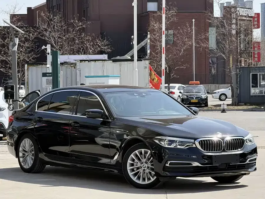 BMW 5 Series New Energy