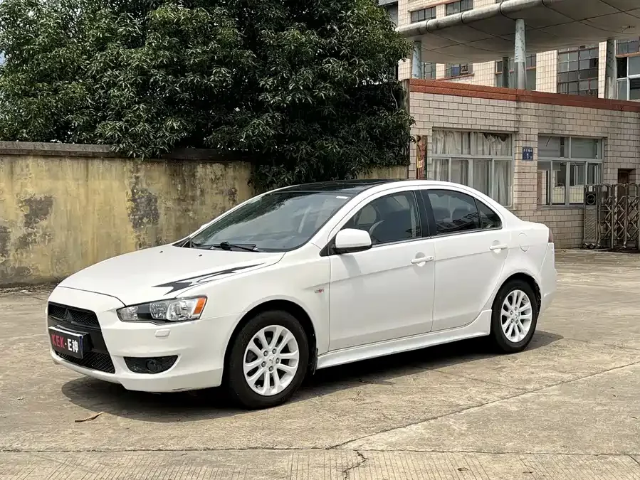 Mitsubishi Wing God