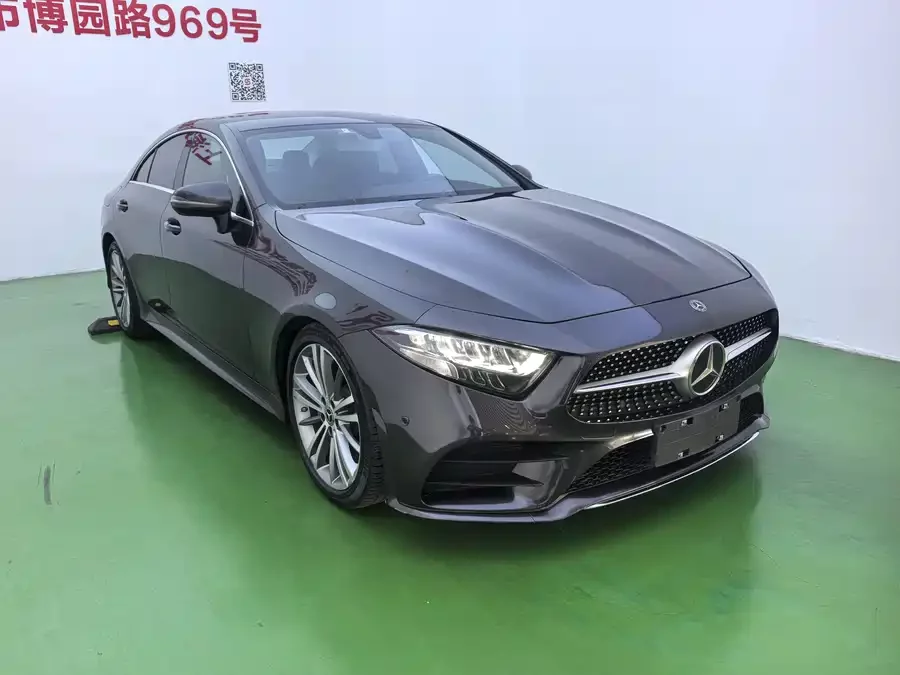 Mercedes Benz CLS