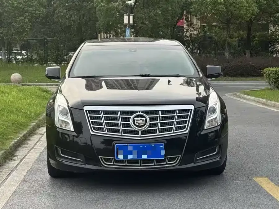 Cadillac XTS