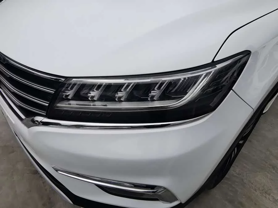 Roewe RX5