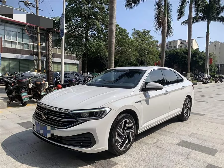 Volkswagen Sagitar